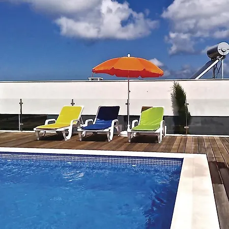 Holiday With Sea View 06 Vakantiehuis